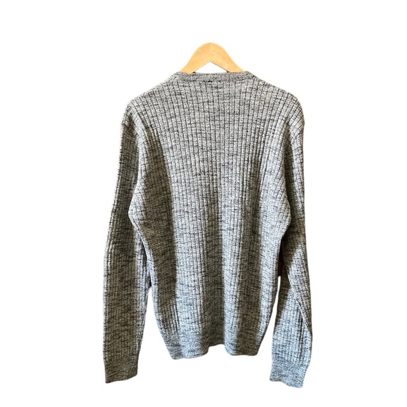 Hugo Boss sweater - Picture 9 of 9